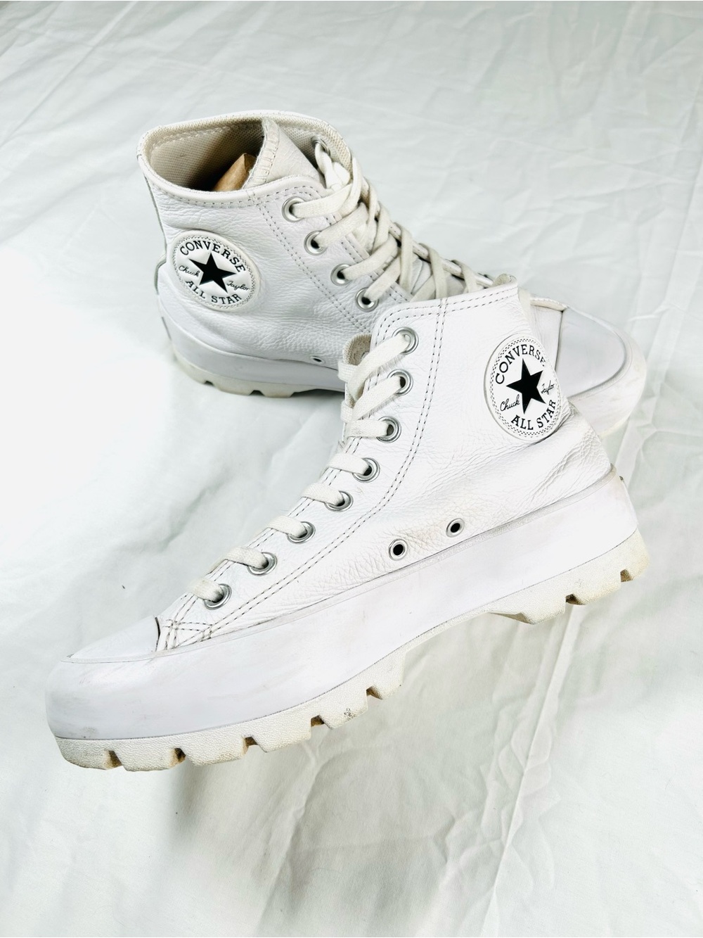Converse Chuck Taylor All Star Lugged Leather Sneakers